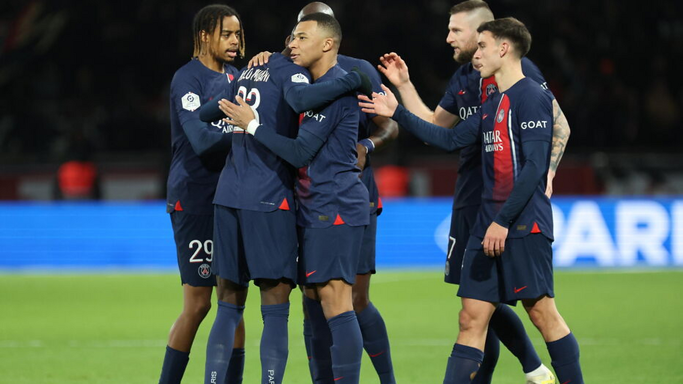 华体会app-曼城轻取热刺，姆巴佩梅开二度法甲  第1张